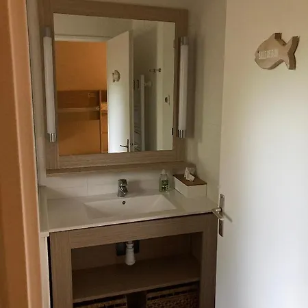 Apartment Domaine Valescure 1 Ou 2 Pieces Vue Jardin Ou Piscine Saint-Raphael (Var)