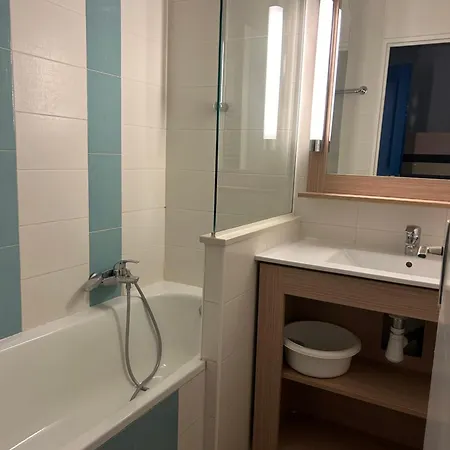 Domaine Valescure 1 Ou 2 Pieces Vue Jardin Ou Piscine