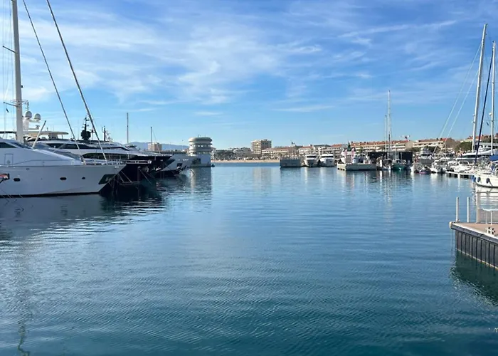 Domaine Valescure 1 Ou 2 Pieces Vue Jardin Ou Piscine Διαμέρισμα Saint-Raphaël