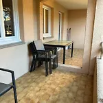 Domaine Valescure 1 Ou 2 Pieces Vue Jardin Ou Piscine *