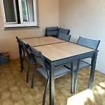 Domaine Valescure 1 Ou 2 Pieces Vue Jardin Ou Piscine