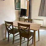 Domaine Valescure 1 Ou 2 Pieces Vue Jardin Ou Piscine Apartmán *