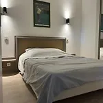 Domaine Valescure 1 Ou 2 Pieces Vue Jardin Ou Piscine Apartmán *