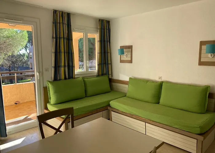 Domaine Valescure 1 Ou 2 Pieces Vue Jardin Ou Piscine Apartmán Saint-Raphaël