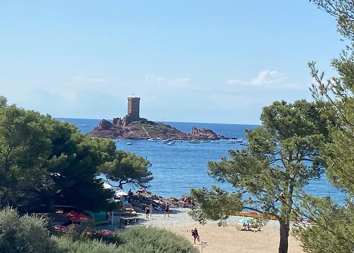 Domaine Valescure 1 Ou 2 Pieces Vue Jardin Ou Piscine Apartmán