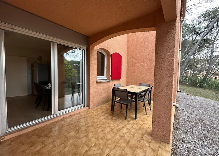 Domaine Valescure 1 Ou 2 Pieces Vue Jardin Ou Piscine