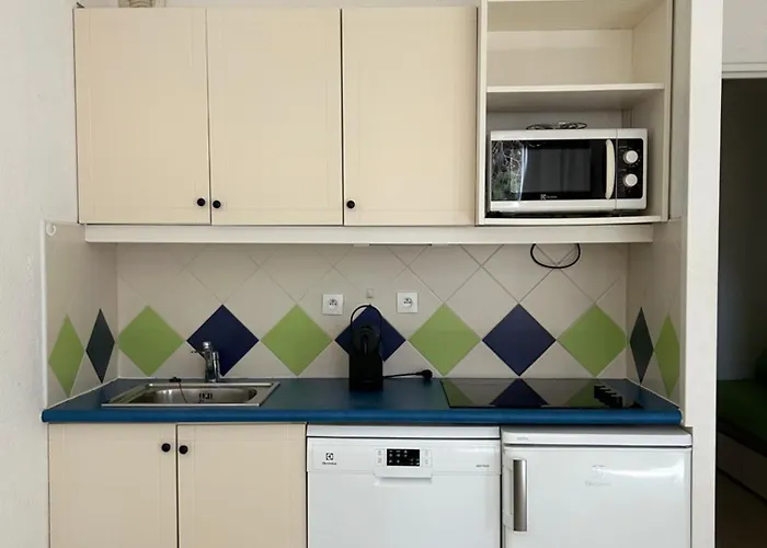 Domaine Valescure 1 Ou 2 Pieces Vue Jardin Ou Piscine Saint-Raphaël