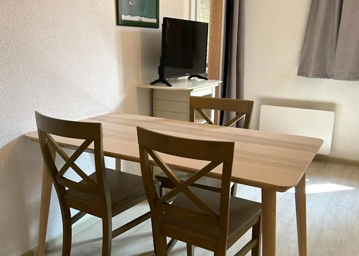 Domaine Valescure 1 Ou 2 Pieces Vue Jardin Ou Piscine Apartmán *