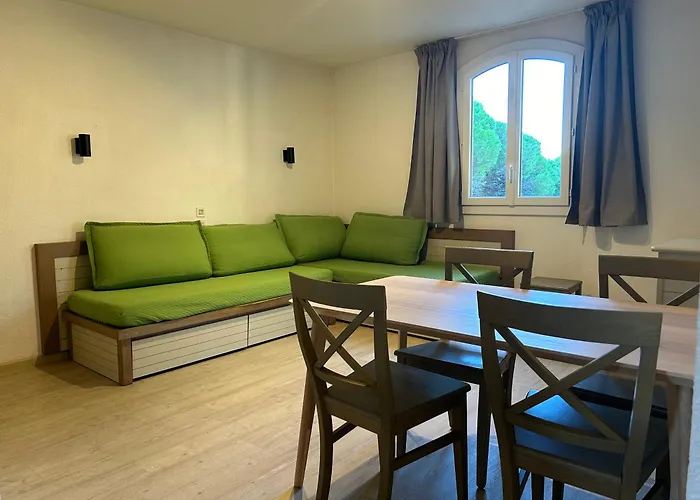 Domaine Valescure 1 Ou 2 Pieces Vue Jardin Ou Piscine アパート *